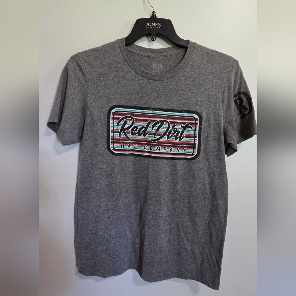 Heather Gray Crew Neck Tee with Red Dirt Vintage Logo